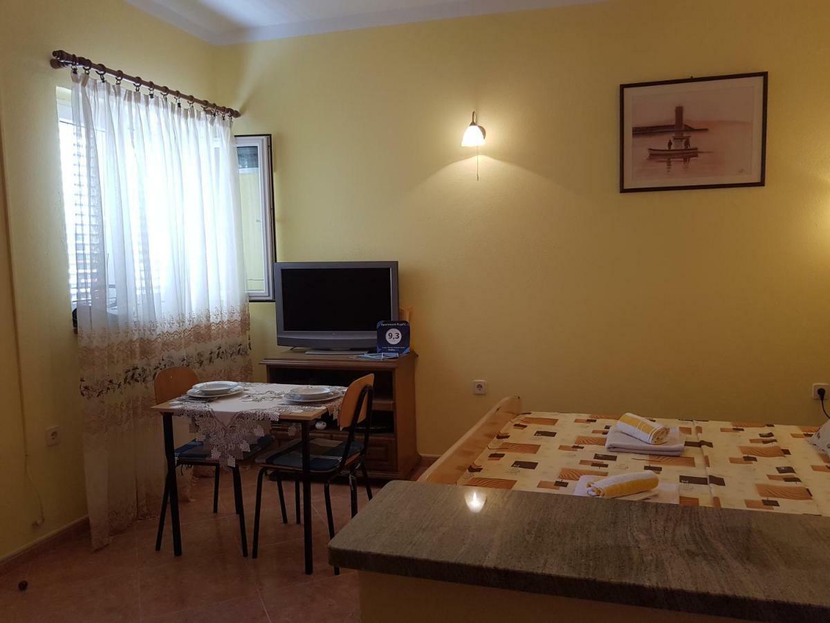 Apartment Rupcic Сень Экстерьер фото